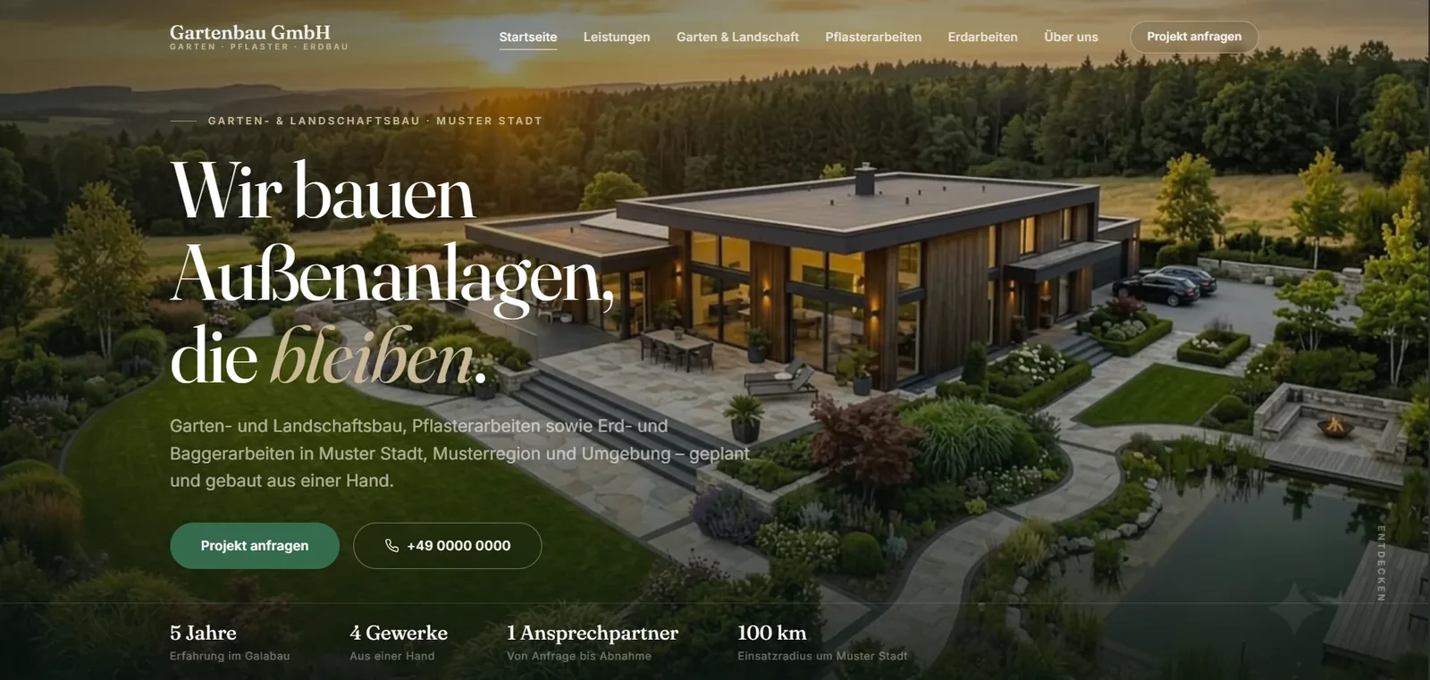 Startseite der Demo-Website: Garten- und Landschaftsbau mit Luftaufnahme eines Hauses mit Garten